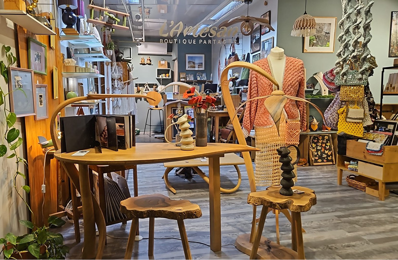 vitrine boutique l'Artesan à Périgueux